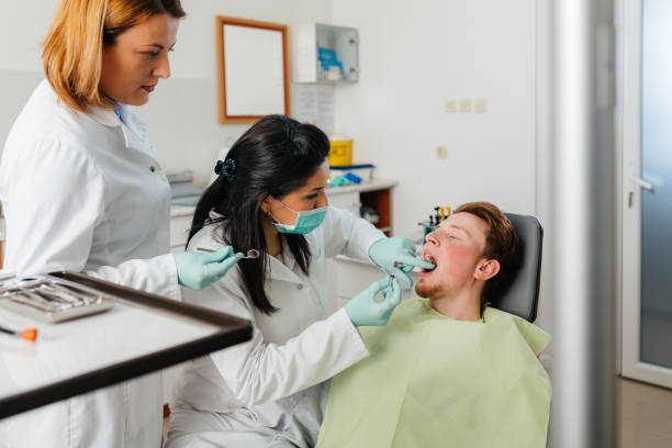 Trusted IL Emergency Dentist Experts